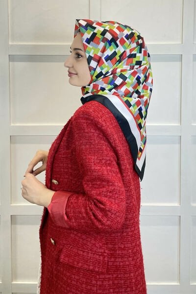 Shecarf Quare Rayon Eşarp - Desenli Avangard Eşarp - Dijital Baskı - Kadın Tesettür 01102 KIRMIZI