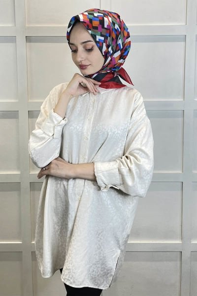SİYAH KIRMIZI