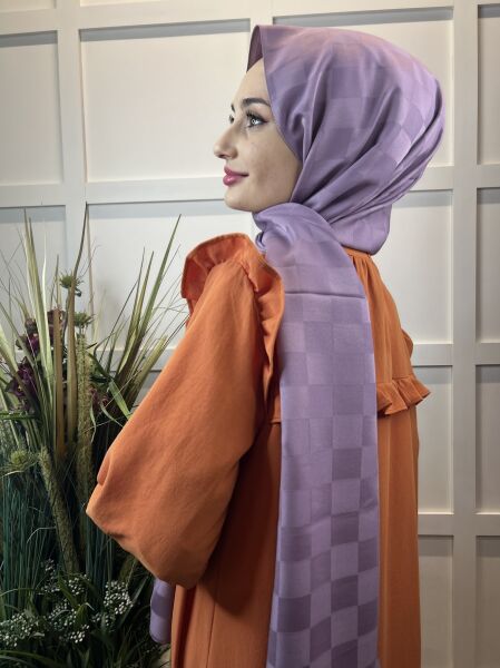 Siyane Scarf Jakarlı Şal, Dama Desenli, Hafif Parlak 00969 ERGUVAN