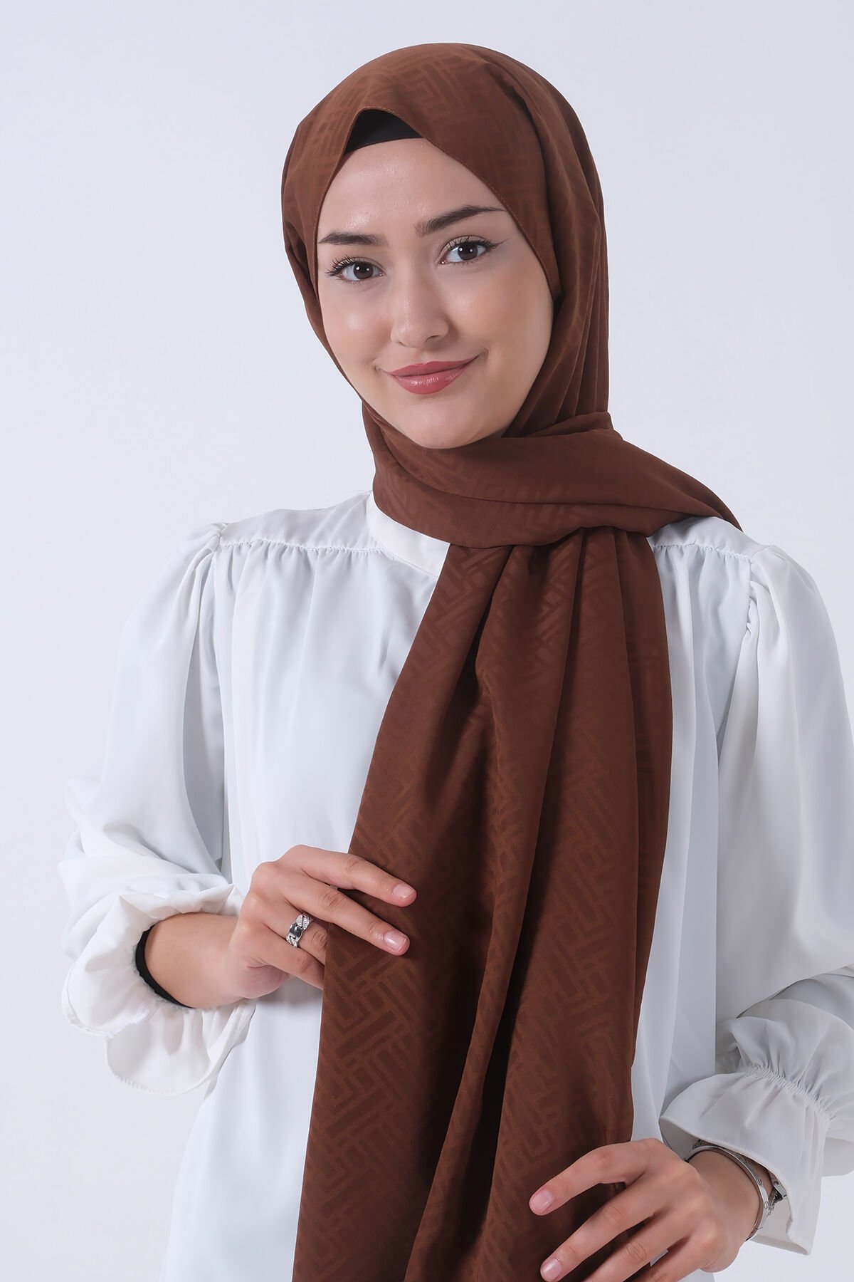 Harem Scarf Jakarlı Şal, Nehir Jakar Şal 01170 ACI KAHVE