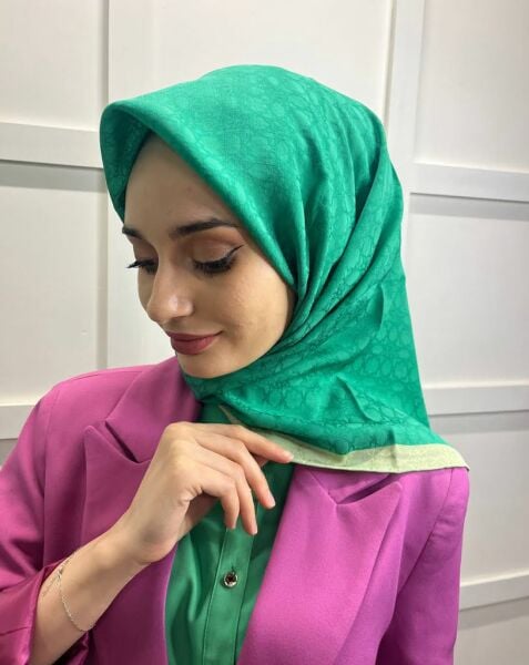 İpekevi Silk Blend Four Seasons Monogram Scarf 04357 BENETTON