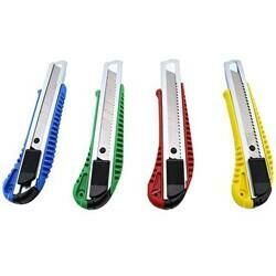 UMİX U1015PL-KRS PLUS METAL UÇLU MAKET BIÇAĞI 18MM 24'LÜ KUTU