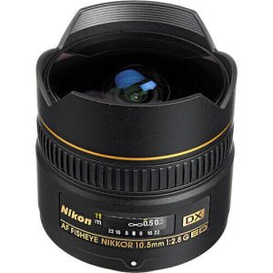 Nikon 10.5mm f2.8G ED DX Balıkgözü Lens