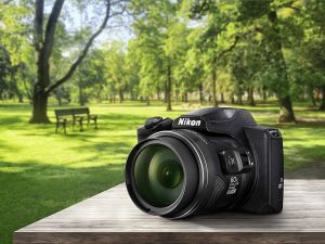 Nikon Coolpix B600 Fotoğraf Makinesi