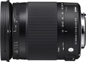 Sigma 18-300mm F3.5-6.3 DC Macro OS HSM Lens (Canon EF)