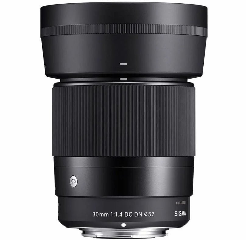 Sigma 30mm f/1.4 DC DN Lens (Sony E Mount)