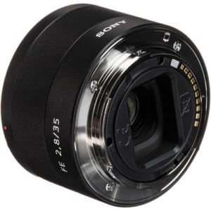 Sony FE 35mm f2.8 Zeiss Lens