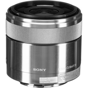 Sony E 30mm F/3.5 Macro Lens (SEL30M35)