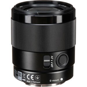 Sony FE 35mm f /1.8 Lens (SEL35F18F)