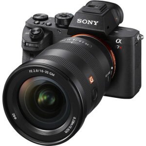 Sony FE 16-35mm F/2.8 GM Lens