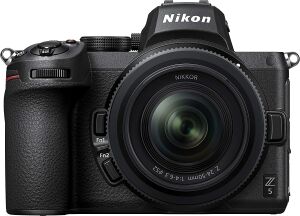 Nikon Z5 24-50mm Lensli Kit