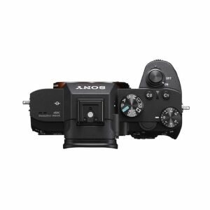 Sony A7 III + 24-105mm f/4G Lens Kit