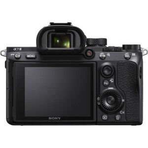Sony A7 III + 24-70mm f/2.8 GM Lens Kit