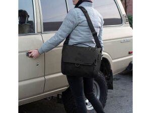 Peak Design Messenger 13L Siyah Çanta