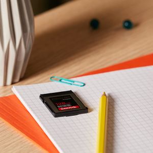 SanDisk 128GB Extreme PRO CFexpress Type B Hafıza Kartı