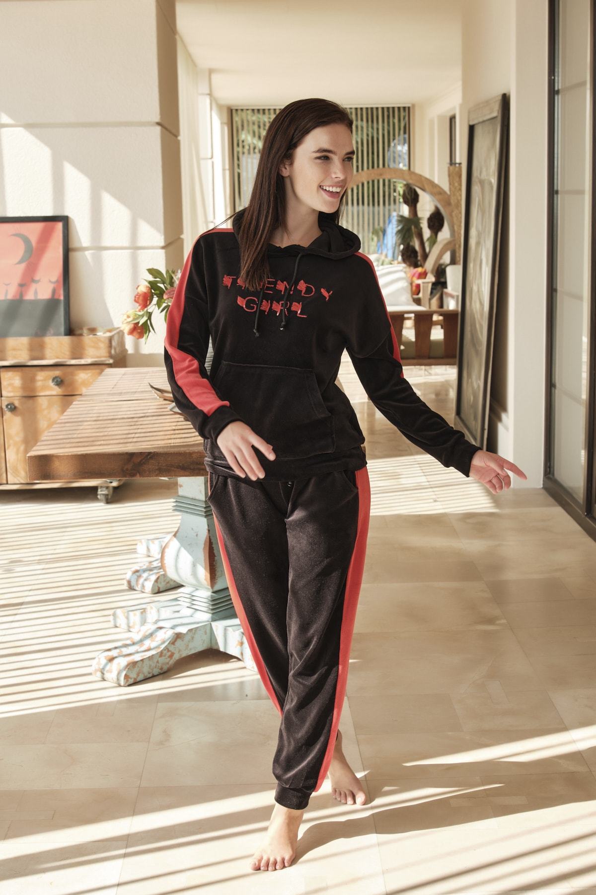 BYN PENYE KADİFE SPOR TK