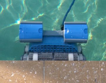 Gemaş DOLPHIN M400 Otomatik Havuz Süpürge Robotu-Automatic Pool Cleaners-ToptancıyızBiz