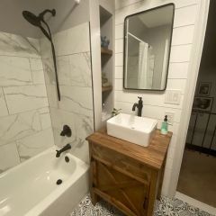 Kütük Masif Ahşap Banyo Tezgahı Dolaplı ve Renk Seçenekli