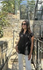 Siyah Kolları Taş İşlemeli Kolsuz Gömlek