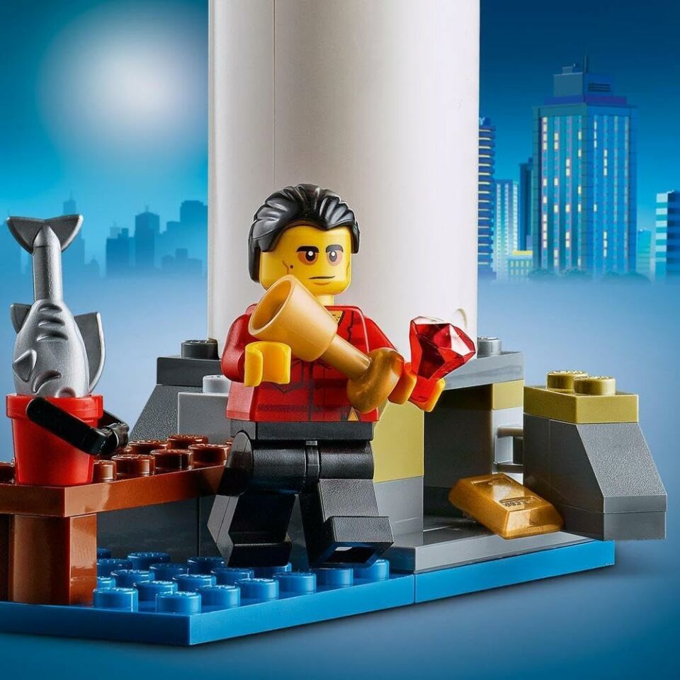 LEGO City 60274 Elite Police Lighthouse Capture