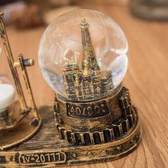 Paris Eyfel Işıklı Sulu Kar Küreli Kum Saati Hediyelik Eiffel Retro Cam Küre Kum Saati Biblo Gold