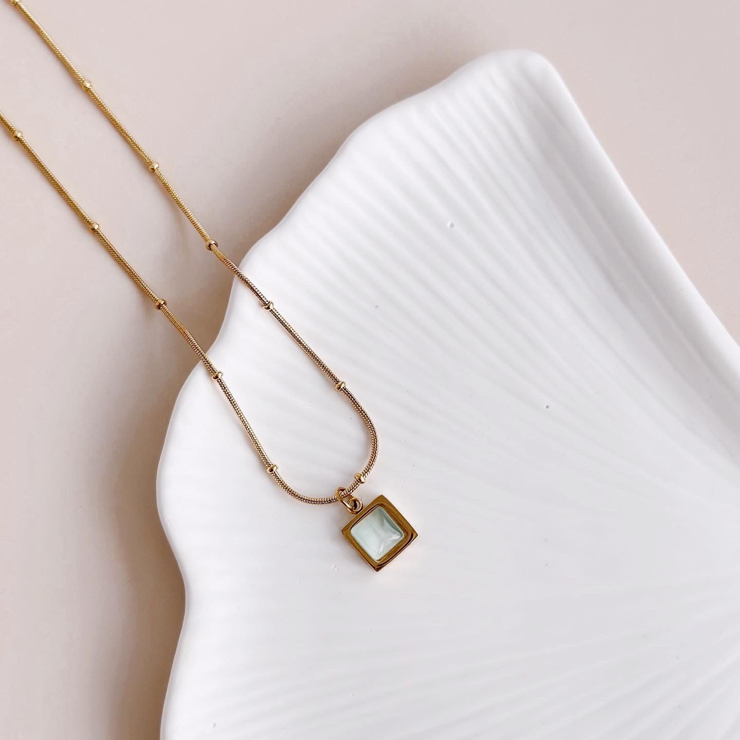 Minimal Olive Steel Necklace