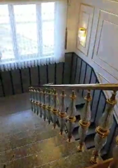 Veronika Cam Vazo Merdiven Korkuluğu