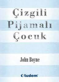 ÇİZGİLİ PİJAMALI ÇOCUK