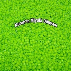 No: 96 Miyuki Delica 11/00 DB2121 | Fıstık Yeşili 3 Gram