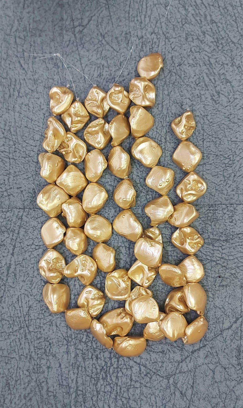 Barok İnci , Altın Rengi