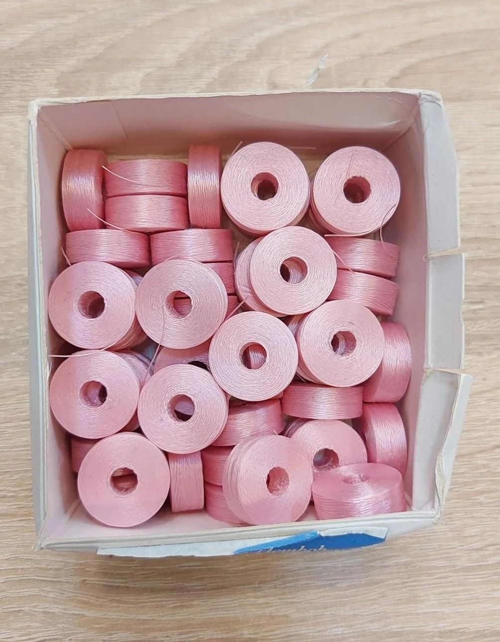 Açık Pembe Disket İp, Hem kum boncuk, hem miyuki için naylon ip
