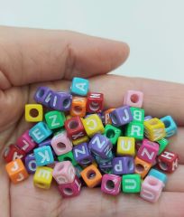 HFR-4 , Rengarenk Harf Boncuklar , Küp Harfler, 6 mm, 20 Gram