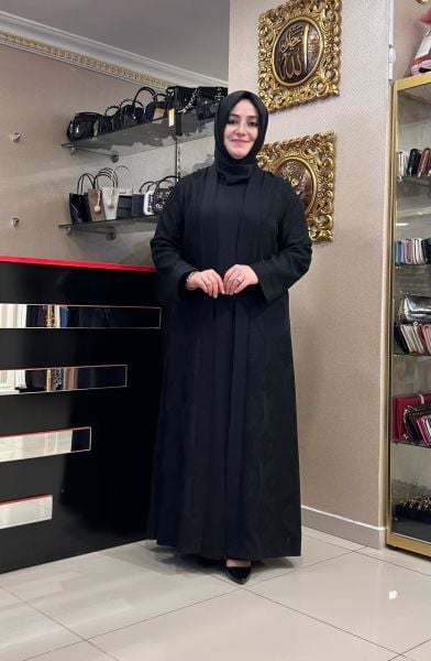 ﻿İÇ ELBİSELİ KENDİNDEN DESENLİ ABAYA TAKIM/WENNEW