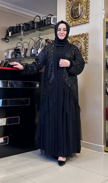 ﻿ÜZERİ PUL İŞLEMELİ TÜY DTY. ABAYA TAKIM/ NURCAN ÇETİN