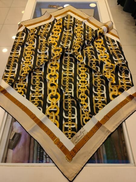 SURA İPEK EŞARP