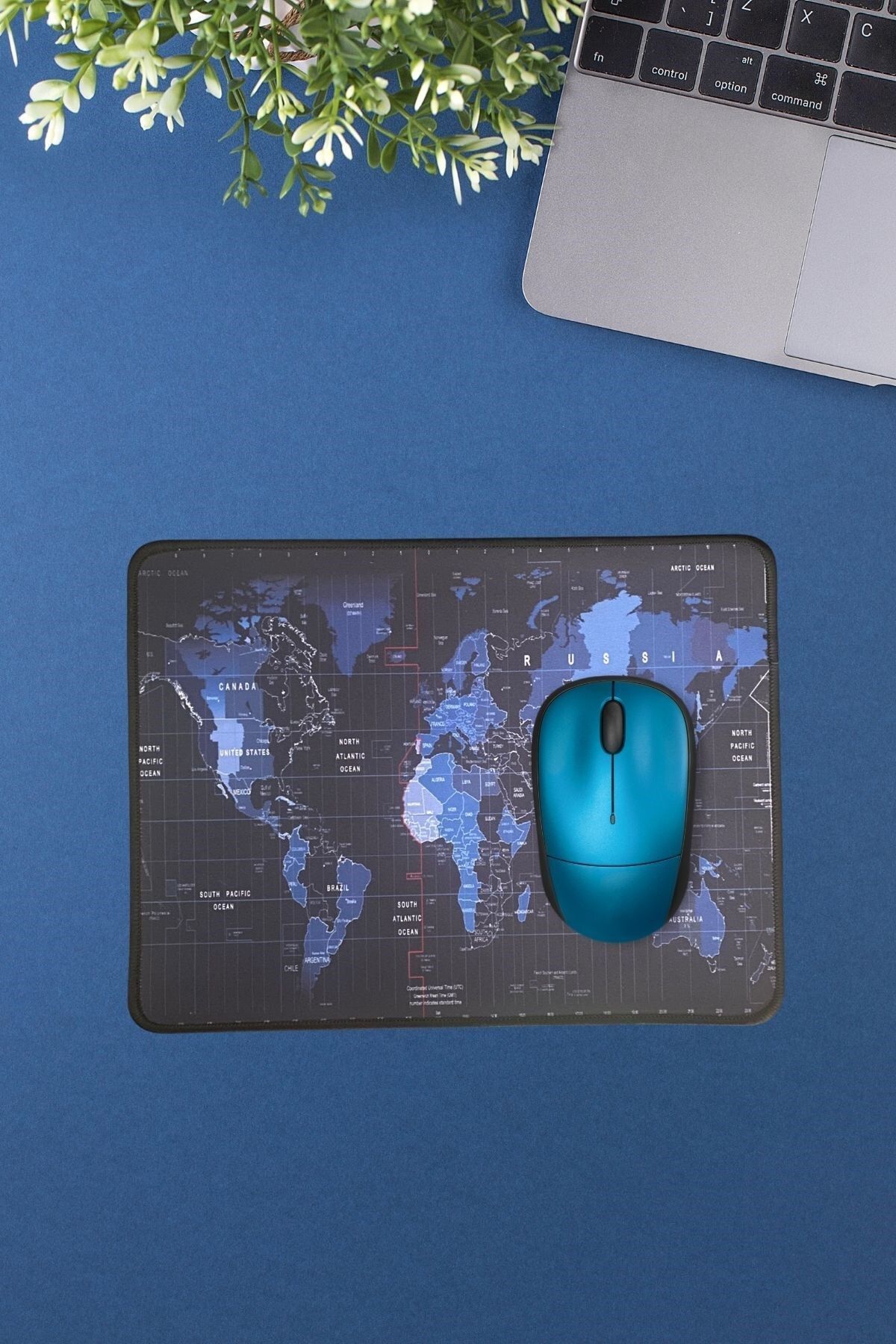 Dünya Haritası Temalı Küçük Boy Mouse Pad (25x32 cm)