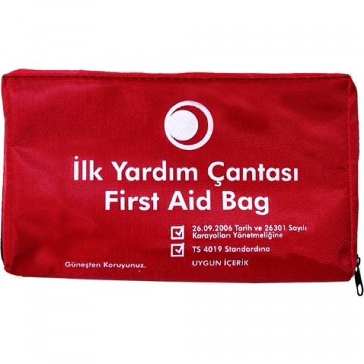 İLK YARDIM ÇANTASI KIRMIZI