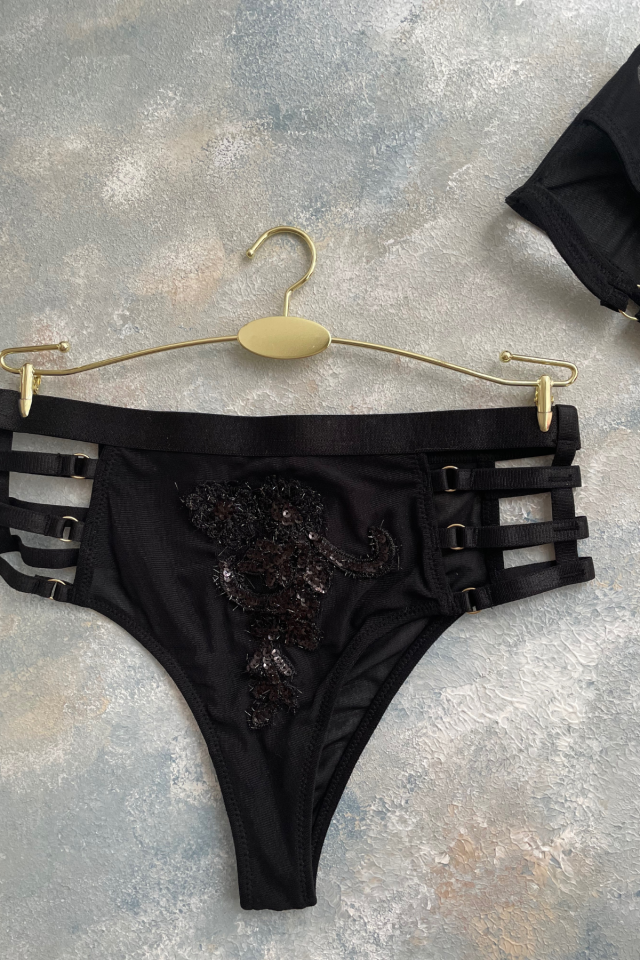 Kadın Simli Güpürden Bralet  Seksi Tanga Takım XL