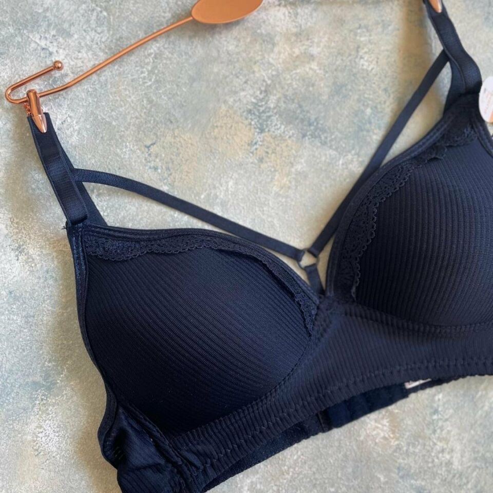 Belle Kadın Balensiz Günlük Kullanım Push-up Özellikli Sütyen Lacivert - 80B