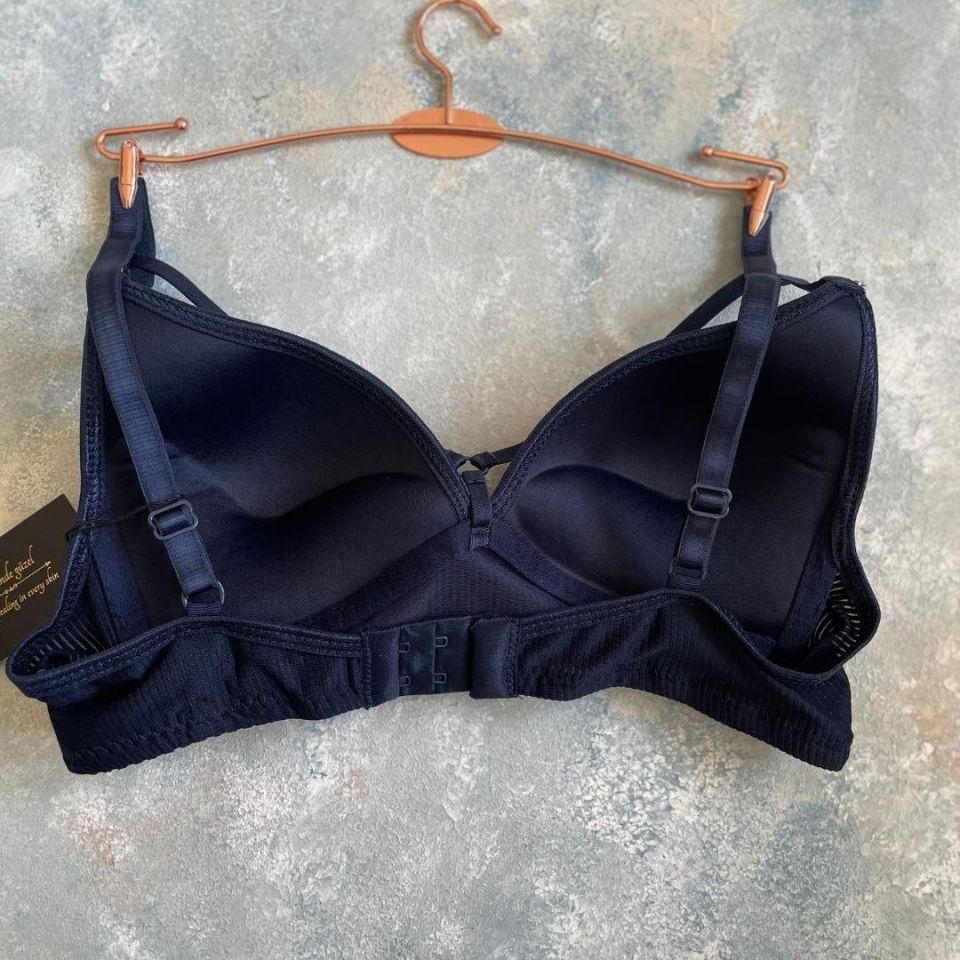 Belle Kadın Balensiz Günlük Kullanım Push-up Özellikli Sütyen Lacivert - 80B
