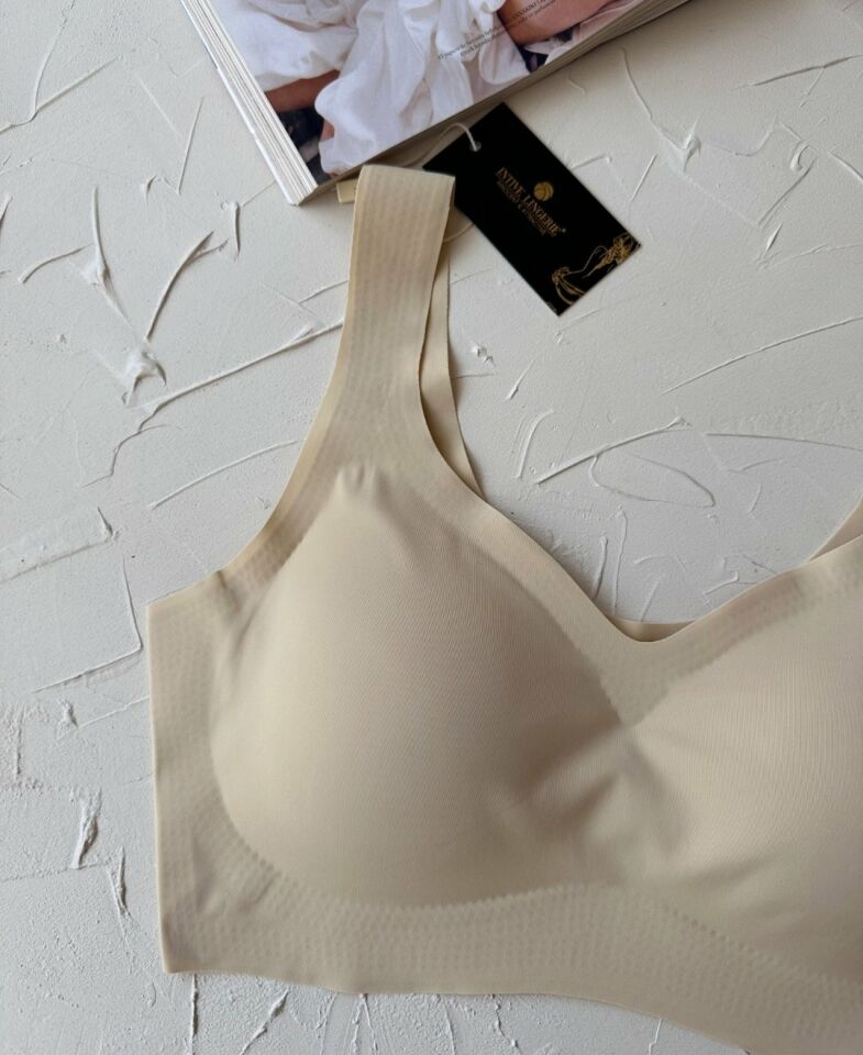 Carla Balensiz Dikişsiz Push-up Invisible Ice-Silk (Görünmez) Sütyen - İthal Bra Ten Rengi - XL