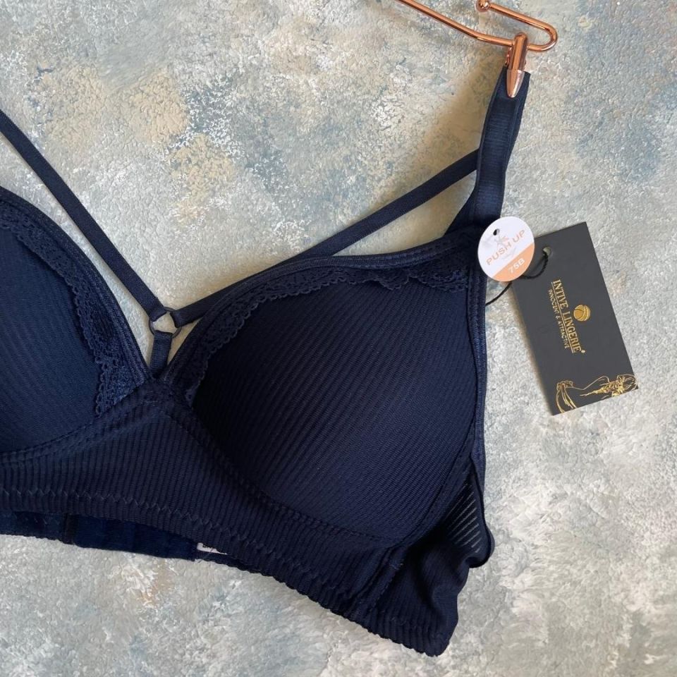 Belle Kadın Balensiz Günlük Kullanım Push-up Özellikli Sütyen Lacivert - 85B