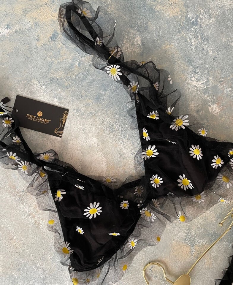 Kadın Siyah Papatya Desenli Tül Detaylı Bralet Takım M/L