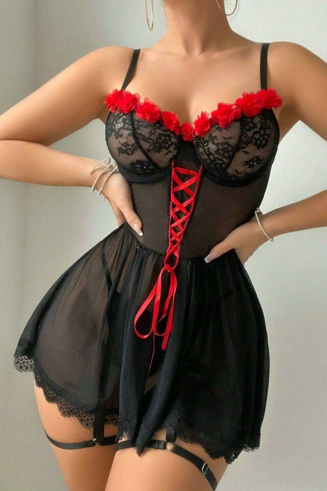 YNT Siyah Gül Detaylı Balenli Tasarım Gecelik 15616 Siyah - 2XL-3XL