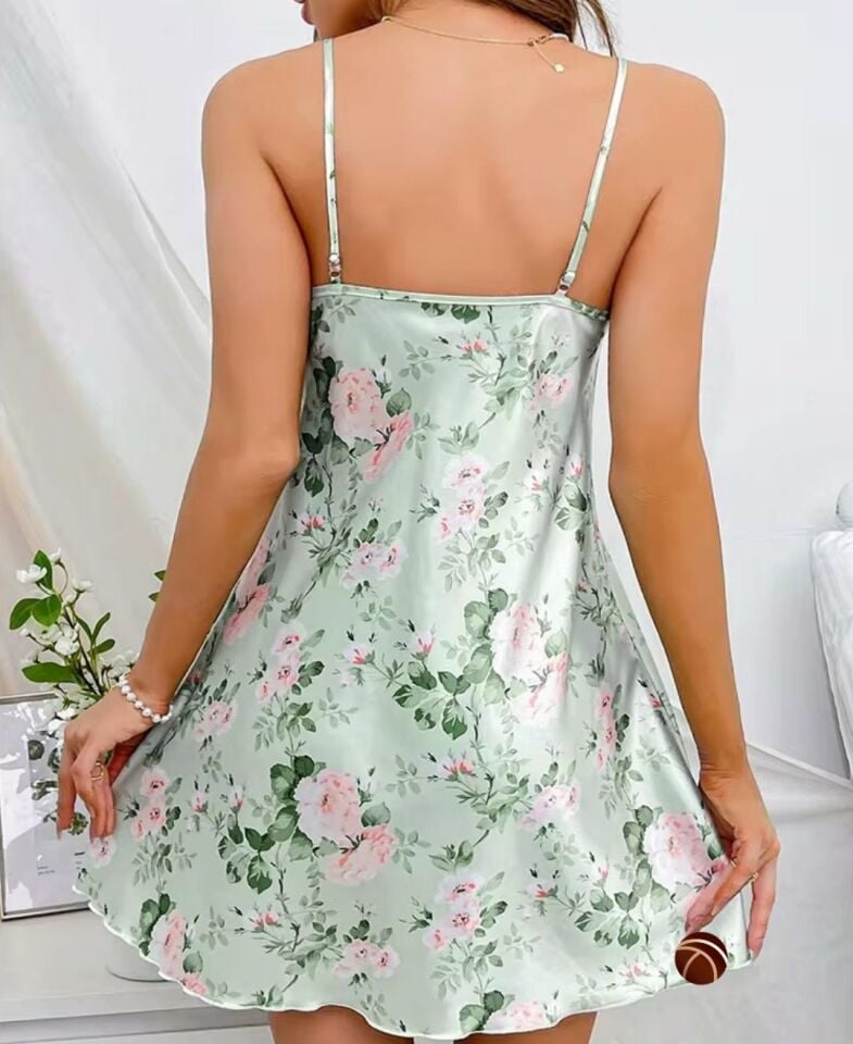 Intive Mint Yeşili Gül Çiçek Desenli V Yaka Saten İnce Askılı Mini Gecelik Mint Yeşili - XL