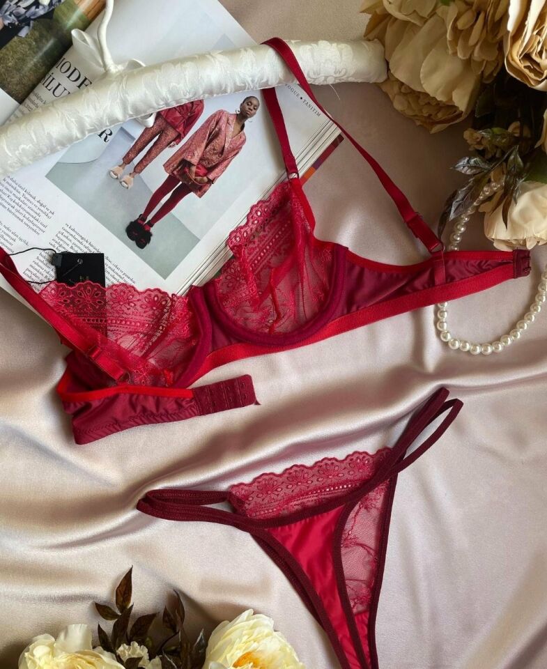 Canlı Kırmızı Dantelli Balenli Seksi Sütyen Takım (Limited)