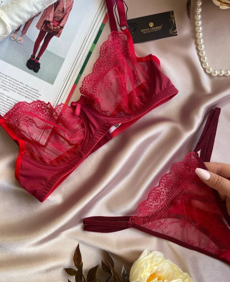 Canlı Kırmızı Dantelli Balenli Seksi Sütyen Takım (Limited)