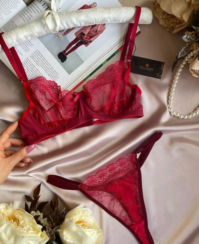 Canlı Kırmızı Dantelli Balenli Seksi Sütyen Takım (Limited)