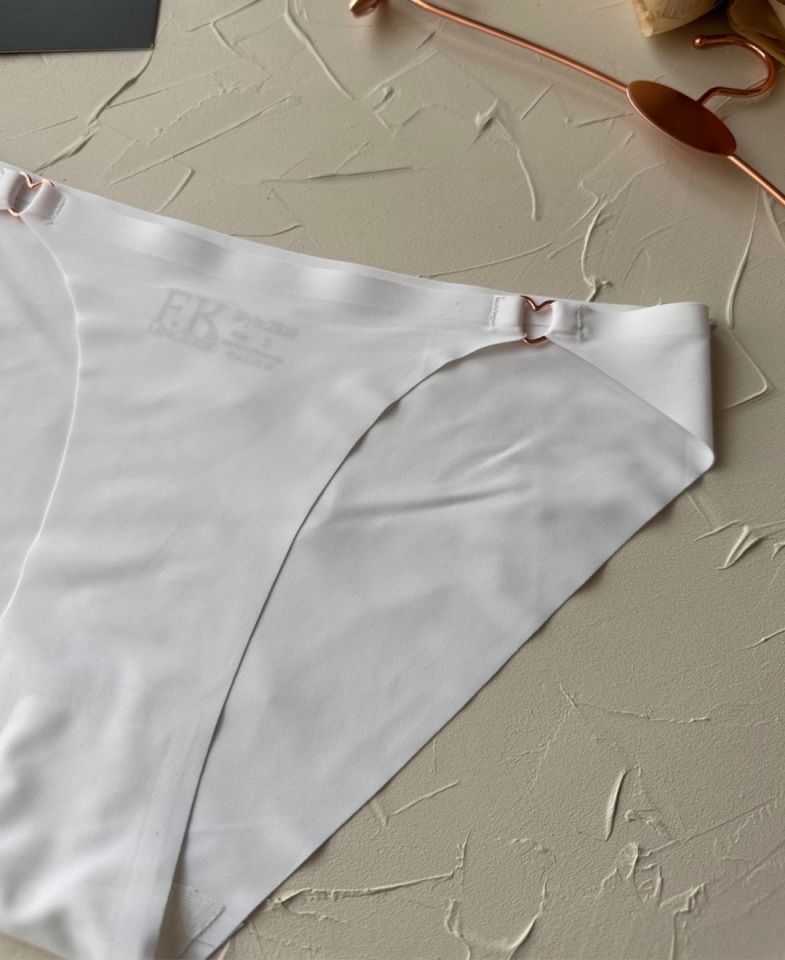 Lovely Kalp Aksesurlı Orijinal Lazer Kesim Dikişsiz İthal Külot/Slip-2810 Beyaz - XL