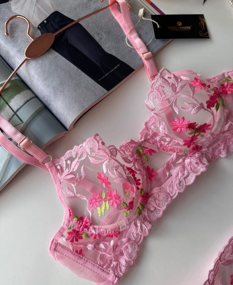 Barbie Floral Pembe Çiçek Desenli Balenli Sütyen Cheeky Külot Takım Pembe - 75B